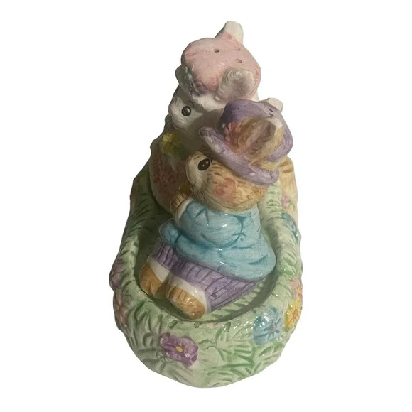 1994 Mercuries | Ceramic Bunnies Garden Easter Kids  | Salt Pepper Shakers - Picture 5 of 16
